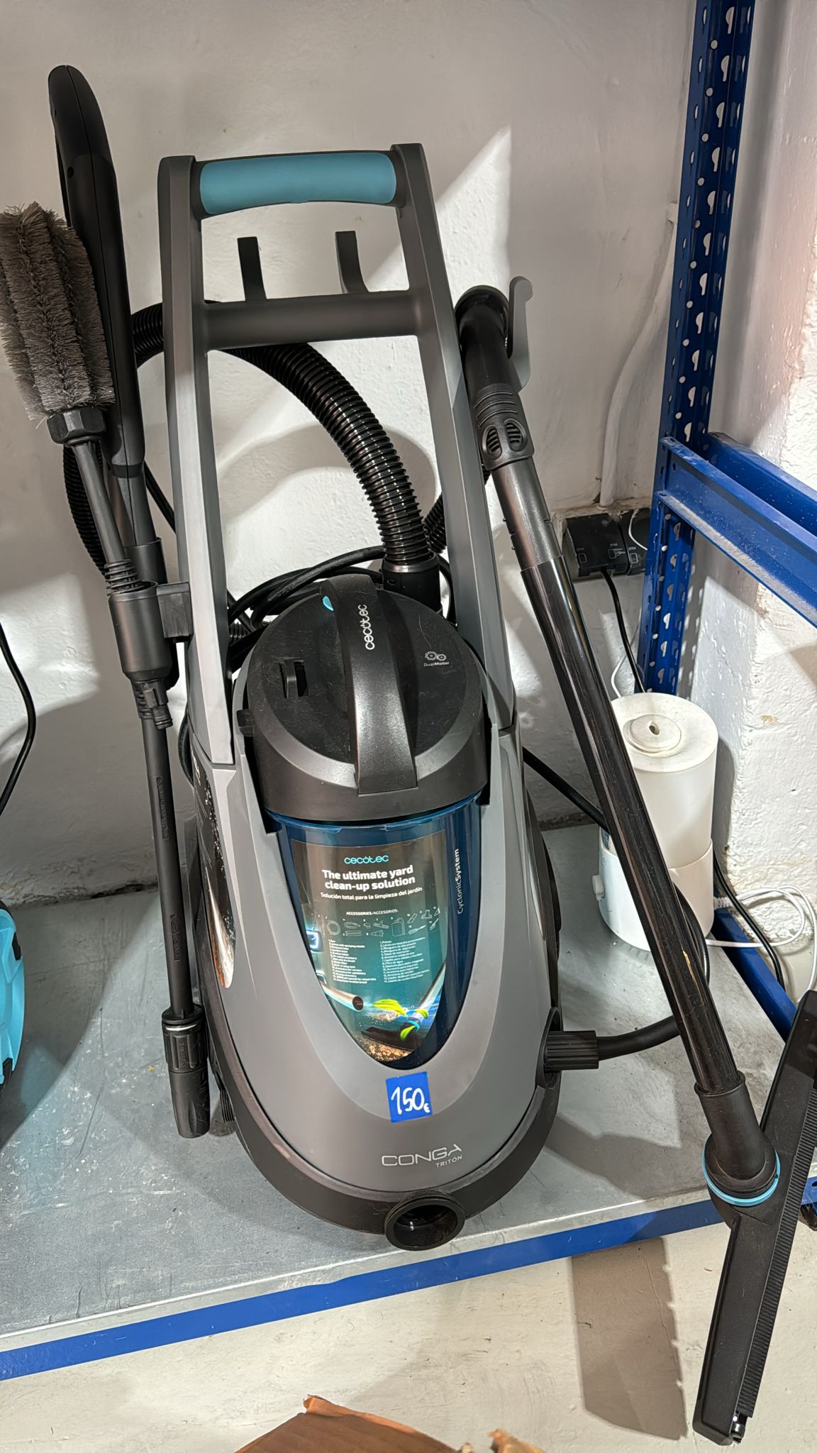 Conga Triton 4000 UltraClean.