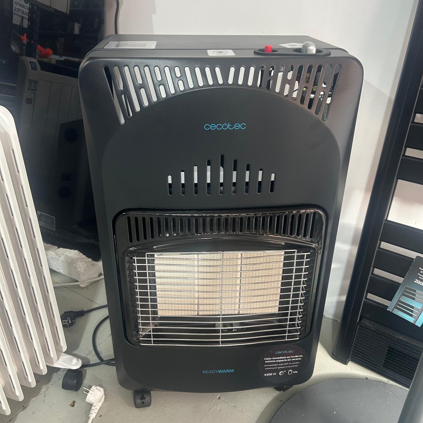 Estufa De Gas Plegable Con 4200 W
